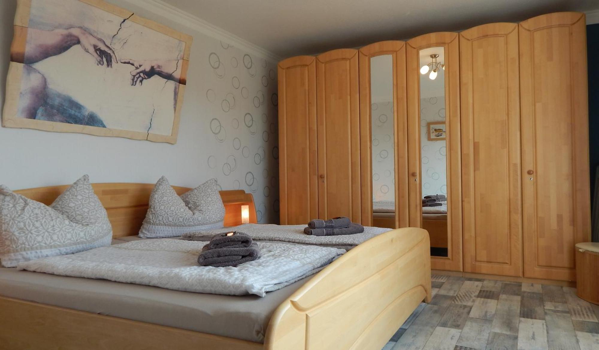 Exklusive Ferienwohnung 'Agger-Blick' Mit Grosser Seeblick-Terrasse & Sauna Gummersbach Luaran gambar